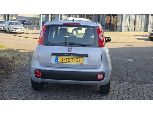 Fiat Panda 0.9 TwinAir Edizione Cool 2014 Benzine 6
