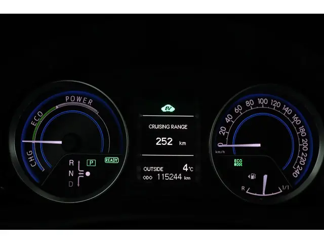 Toyota Auris 1.8 Hybrid Executive 2013 Hybride Benzine 49