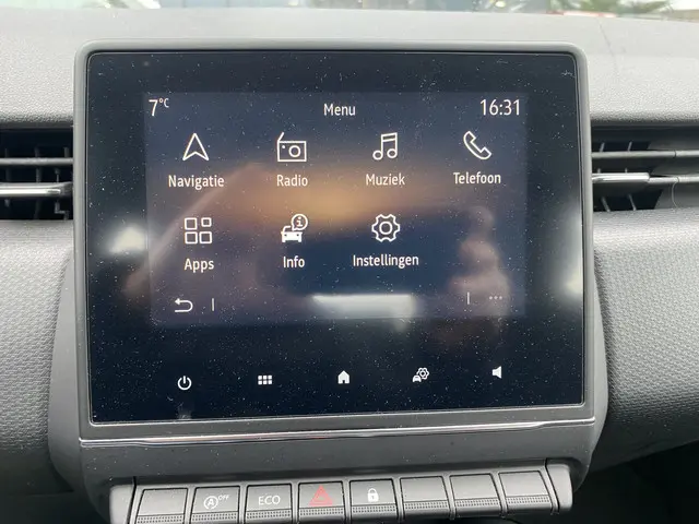 Renault Clio 1.0 TCe Zen 2020 Benzine 18