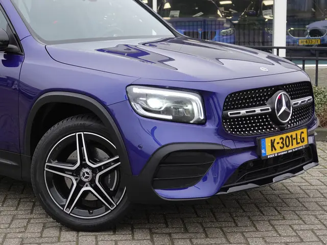 Mercedes-Benz GLB 200 Bus. Sol. 165PK AMG 2021 Benzine 11