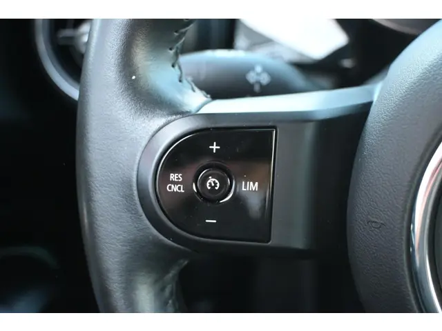 MINI Cooper Cabrio Mini 1.5 Classic 2023 Benzine 14