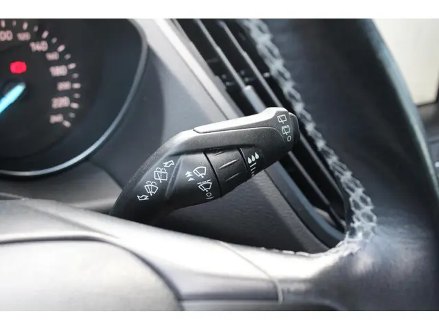 Ford Kuga 1.5 EcoBoost ST Line 2018 Benzine 21