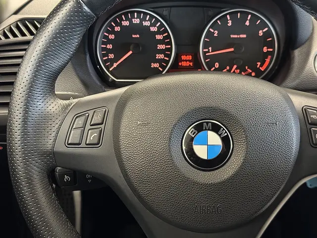 BMW 1 Serie Cabrio 118i M Sport Edition 2014 Benzine 26