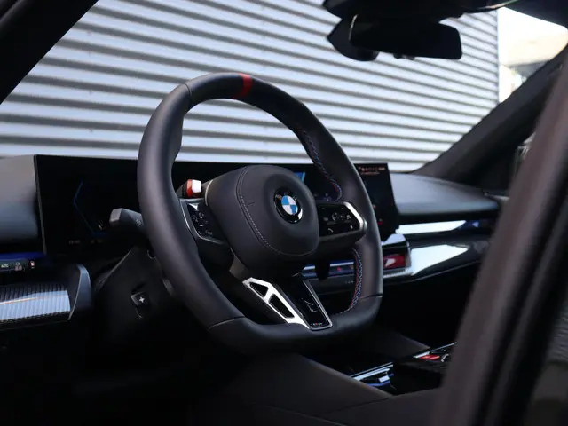 BMW M5 Touring 2026 Hybride Benzine 17