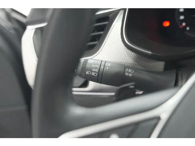 Renault Arkana Mild Hybrid 140 EDC Techno 2024 Benzine 36