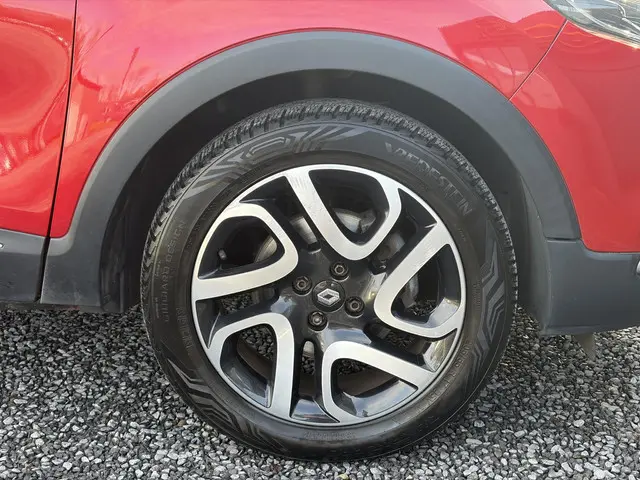 Renault Captur 1.2 TCe Xmod 2015 Benzine 36