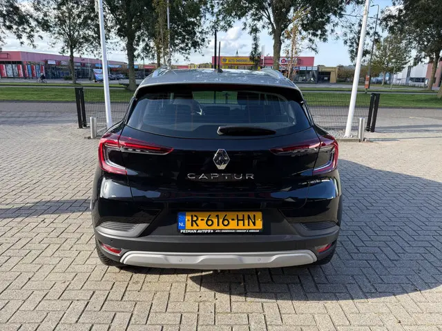 Renault Captur 1.0 TCe 90 Zen 2022 Benzine 8
