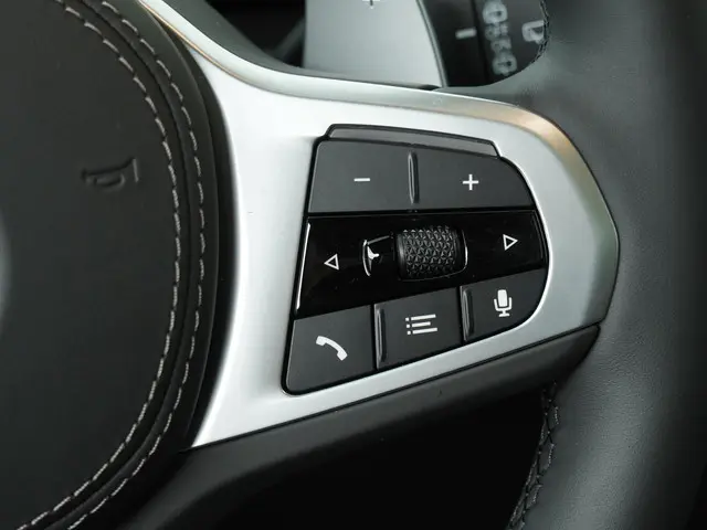 BMW X7 xDrive40i 2026 Benzine 22