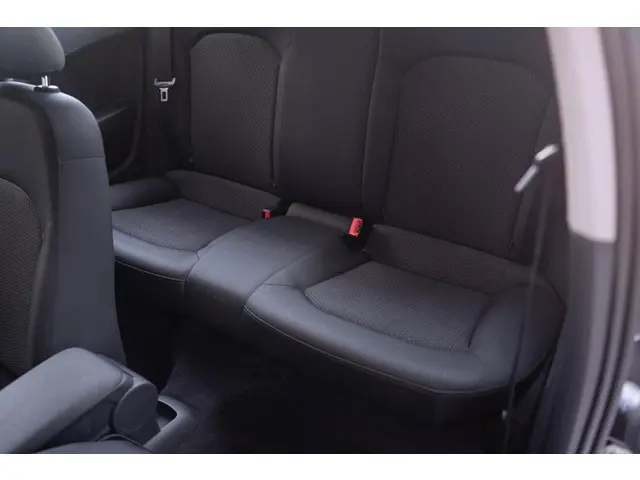 Audi A1 1.2 TFSI Attraction 2013 Benzine 33