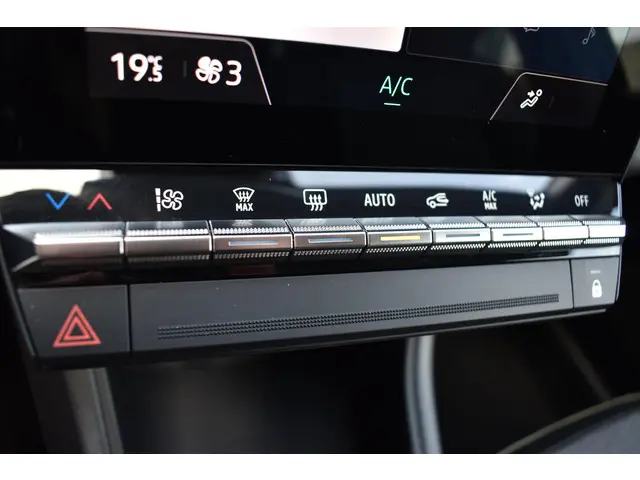 Renault Captur TCe 90 techno 2024 Benzine 16