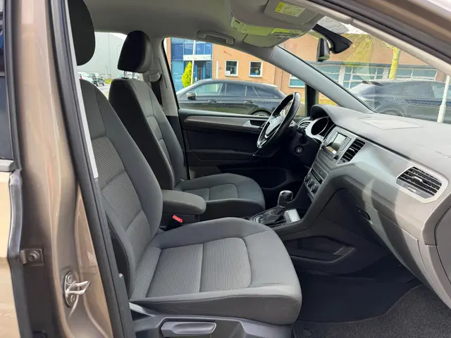 Volkswagen Golf Sportsvan 1.2 TSI Highline 2015 Benzine 11