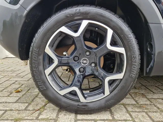 Opel Crossland 1.2 Turbo Ultimate 2024 Benzine 4