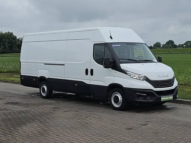 Iveco Daily 35S14 2023 Diesel 5