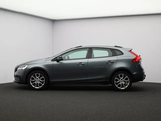 Volvo V40 Cross Country 2.0 T3 Nordic+ 2017 Benzine 5