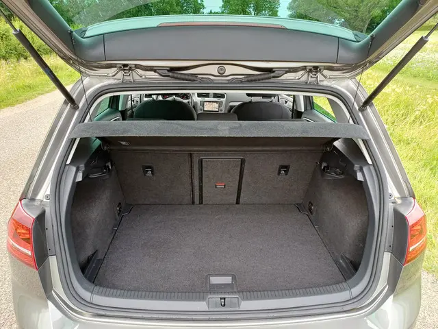 Volkswagen Golf 1.0 TSI Connected Series 2016 Benzine 29
