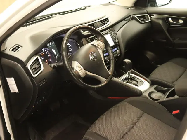 Nissan QASHQAI 1.2 Connect Edition 2016 Benzine 4