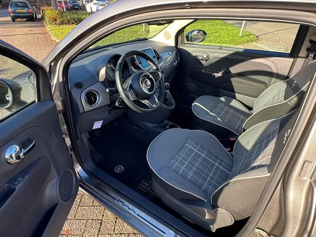 Fiat 500C 1.2 Lounge 2017 Benzine 8