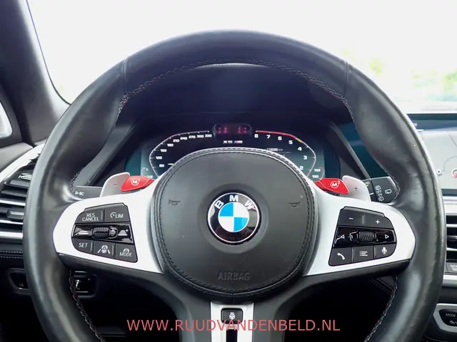 BMW X5 M COMPETITION 2021 Benzine 11