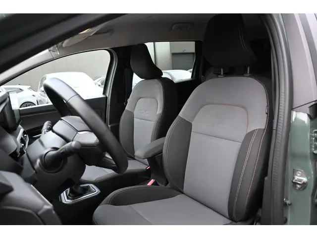 Dacia Jogger Hybrid 140 Extreme 2025 Hybride Benzine 11