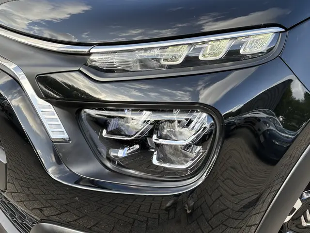 Citroën C3 1.2 PureTech Shine 2021 Benzine 25