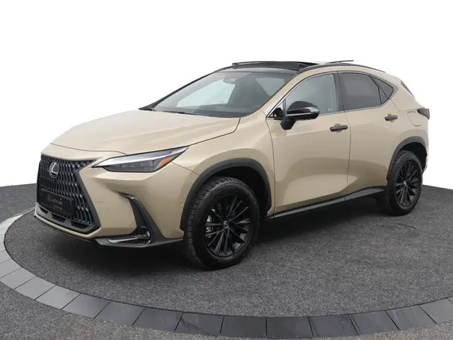 Lexus NX 450h+ AWD Overtrail Line 2024 Hybride Benzine 47