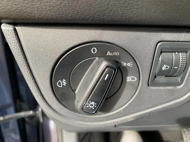 Volkswagen Polo 1.0 TSI Life Business, DSG 2022 Benzine 19