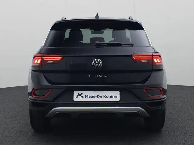Volkswagen T-Roc 1.0TSI/116PK Life 2025 Benzine 31