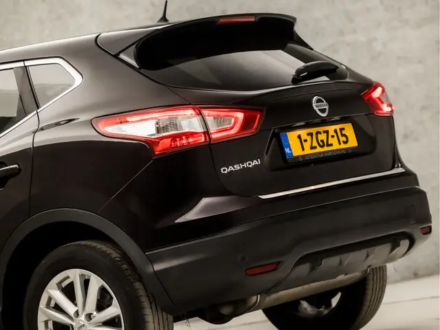 Nissan QASHQAI 1.2 Connect Sport 2014 Benzine 12