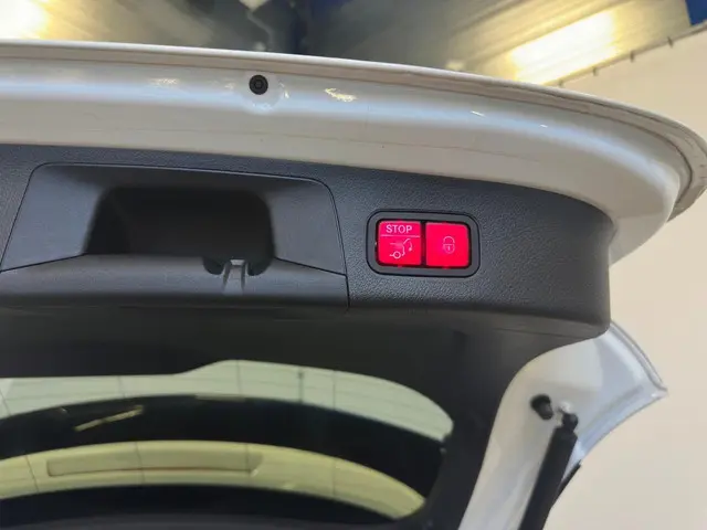 Mercedes-Benz GLA AMG 45 4MATIC+ 2021 Benzine 9