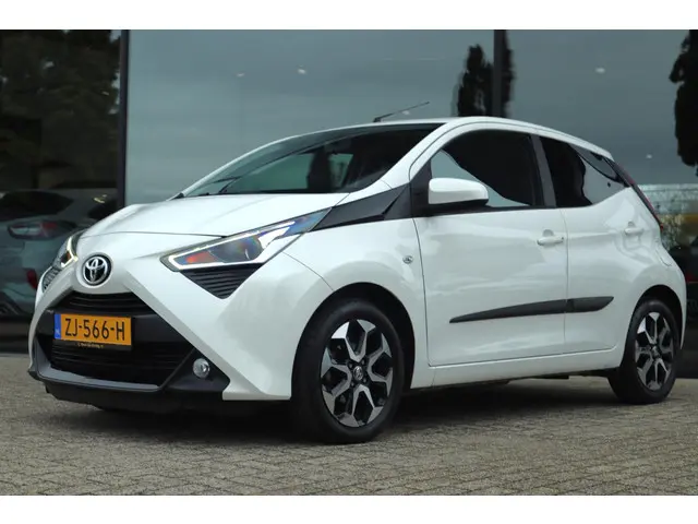 Toyota Aygo 1.0 VVT-I X-CITE 2019 Benzine