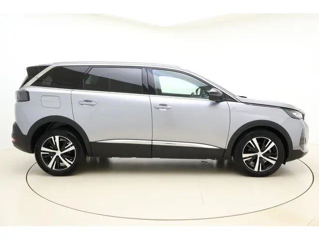 Peugeot 5008 1.2T 130pk GT 2023 Benzine 9