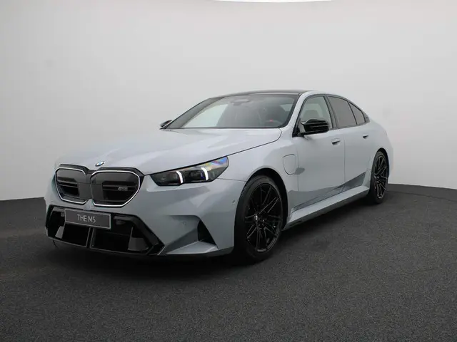BMW M5 Sedan 2025 Hybride Benzine
