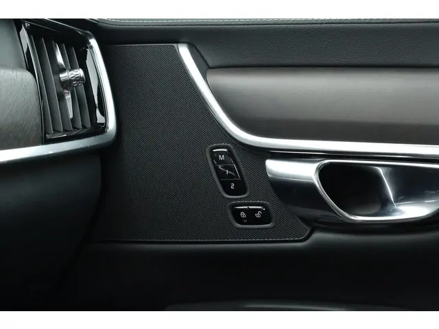 Volvo V90 Cross Country 2.0 T5 Pro 2018 Benzine 31