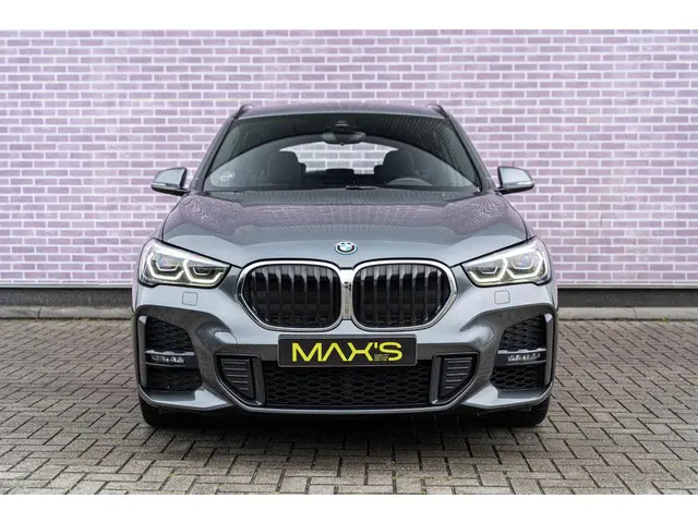 BMW X1 3