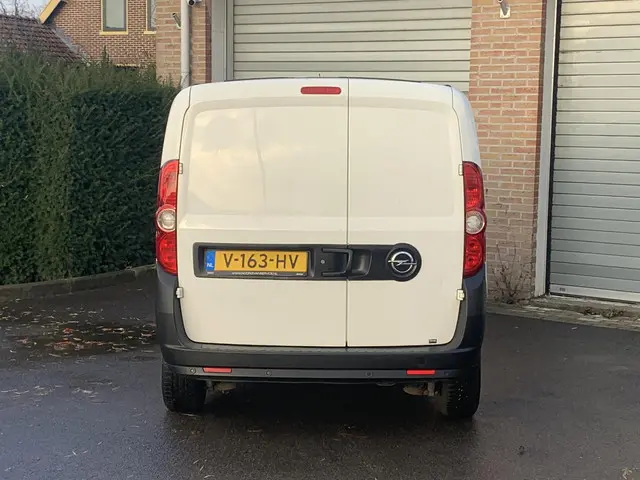 Opel Combo 1.3 CDTi L1H1 Edition 2017 Diesel 8