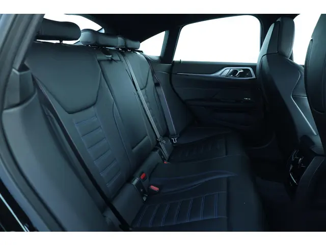 BMW i4 M50 High Executive 84 kWh 2023 Elektrisch 23