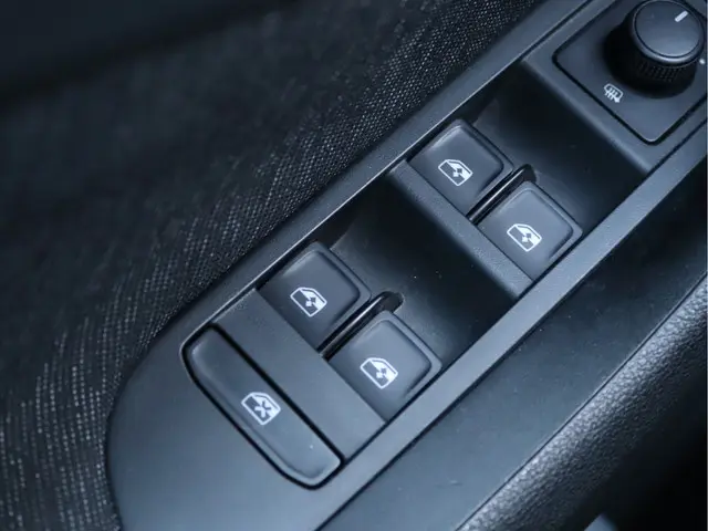 Škoda Scala 1.0 TSI Business Edition 2019 Benzine 25