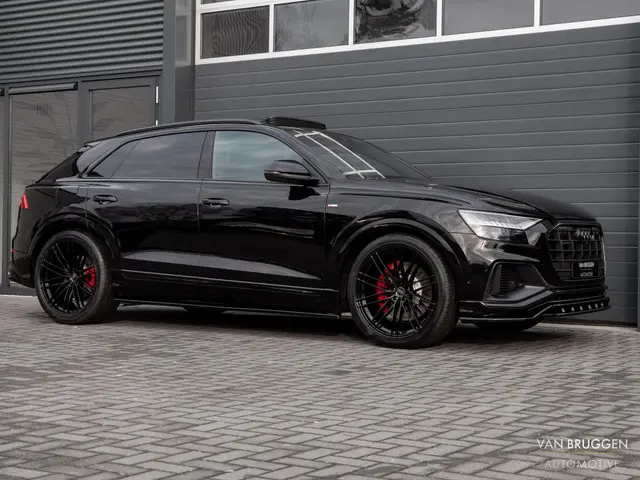 Audi Q8 55 TFSI e quattro S-Line 2022 Hybride Benzine 16