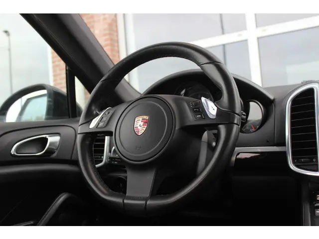 Porsche Cayenne 3.0 D 2012 Diesel 20