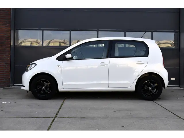 SEAT Mii 1.0 Style 2014 Benzine 3