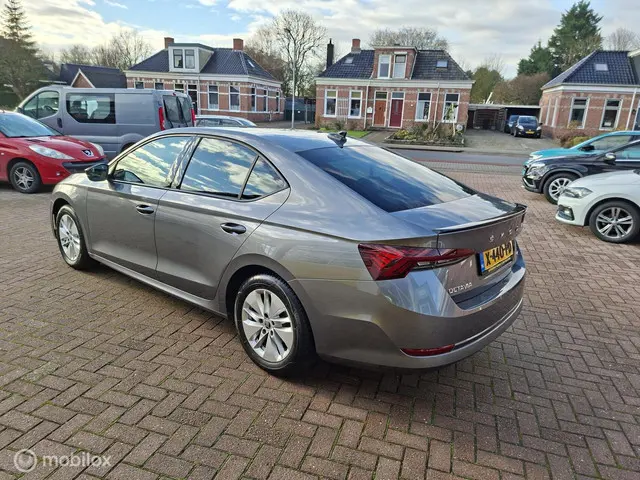 Škoda Octavia 1.0 e-TSI Ambition 2024 Benzine 5