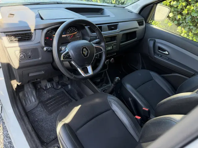 Renault Express 1.5 dCi 95 Comfort 2023 Diesel 10