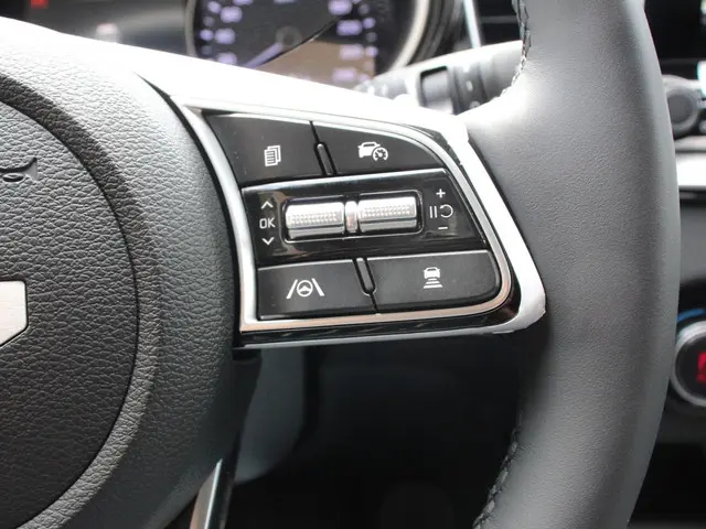 Kia XCeed 1.6 GDi PHEV DynamicLine 2025 Hybride Benzine 12