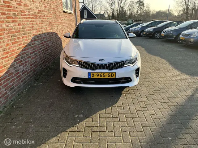 Kia Optima Sportswagon 2.0 T-GDi GT 2017 Benzine 8