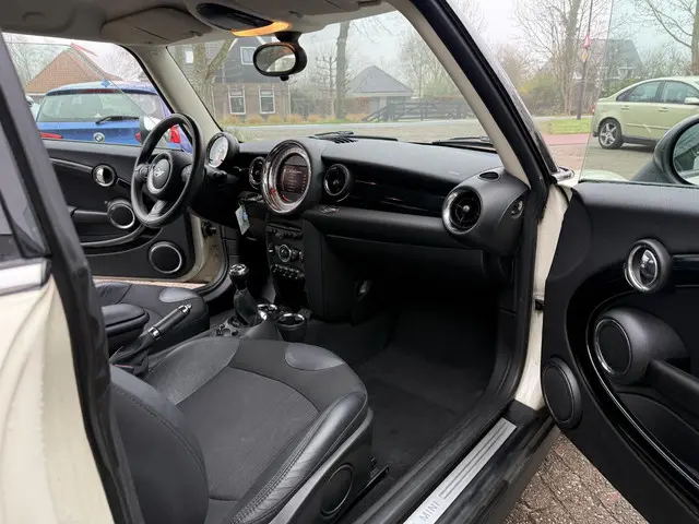 MINI One Mini 1.6 Holland Street 2013 Benzine 6