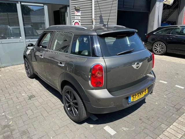 MINI Countryman Mini 1.6 One Edition 2012 Benzine 7