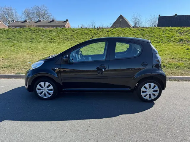 Citroën C1 1.0 Collection Airco Elek pakket 2013 Benzine 2