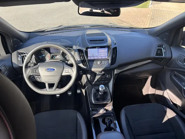 Ford Kuga 1.5 EcoBoost ST Line 2019 Benzine 11