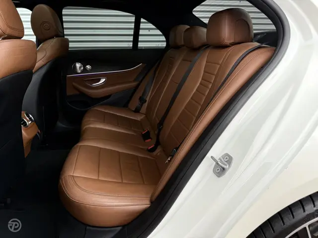 Mercedes-Benz E-Klasse 220 d Prestige Plus 2016 Diesel 10
