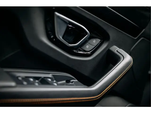 Lamborghini Urus 4.0 V8 Graphite Capsule 2021 Benzine 31